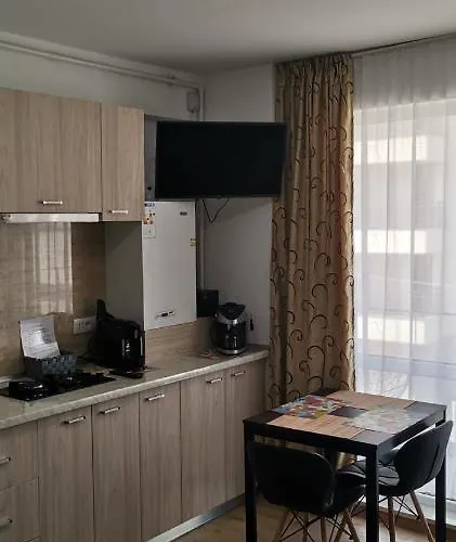 Apartamentul Lucmar *