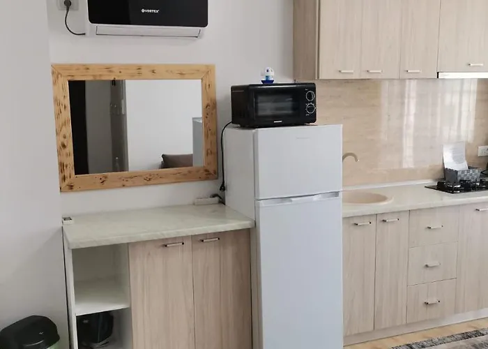 Apartamentul Lucmar *